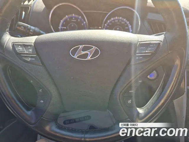Hyundai Sonata 2013 — фото 13