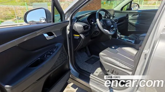 Hyundai Santafe 2019 — фото 10
