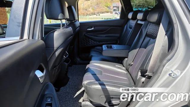Hyundai Santafe 2019 — фото 12