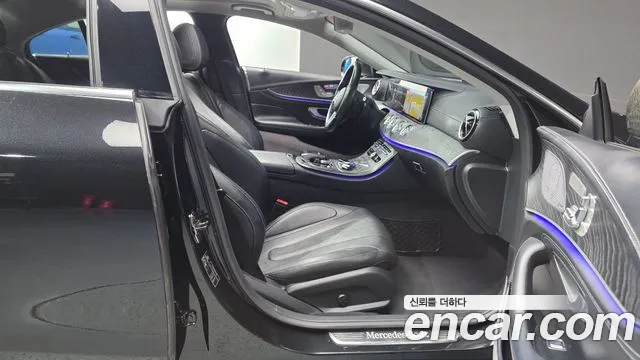 Mercedes-Benz CLS-Class 2019 — фото 17
