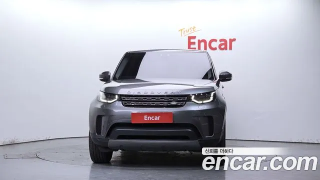 Land Rover Discovery 2018 — фото 3
