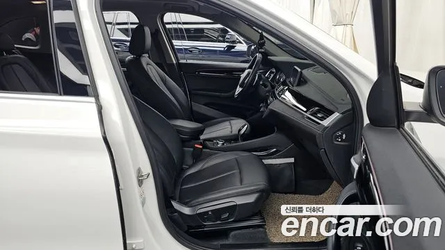 BMW X1 2022 — фото 17