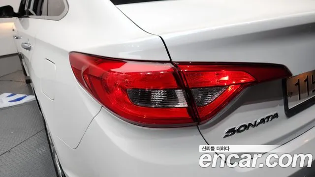 Hyundai Sonata 2016 — фото 9