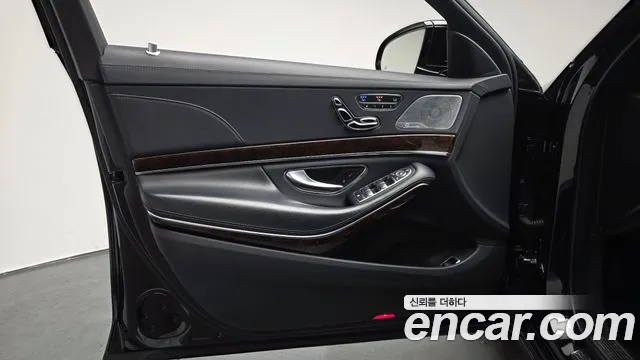 Mercedes-Benz S-Class 2019 — фото 13
