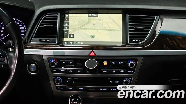 Hyundai Genesis 2016 — фото 14