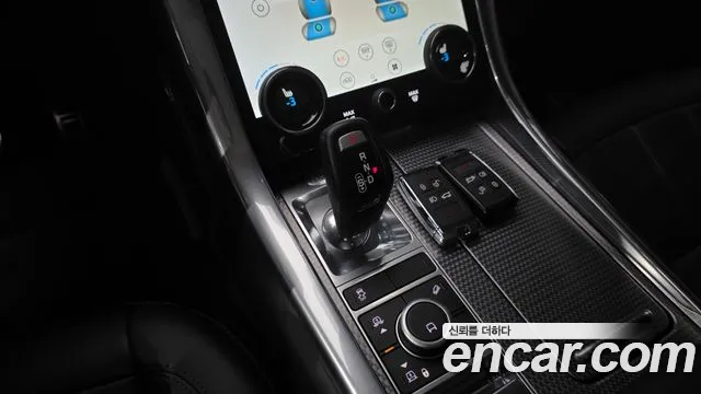 Land Rover Range Rover Sport 2022 — фото 12