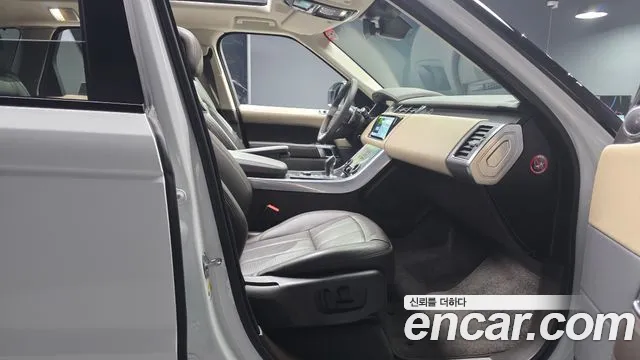 Land Rover Range Rover Sport 2022 — фото 18