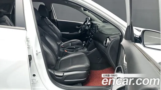 Hyundai Kona 2020 — фото 16