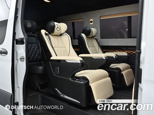 Mercedes-Benz Sprinter 2019 — фото 12