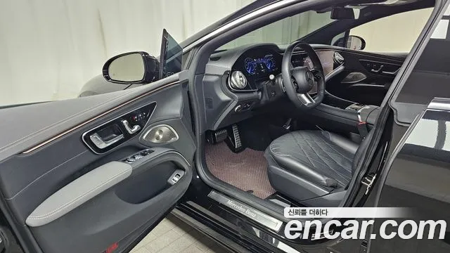 Mercedes-Benz EQS 2023 — фото 13