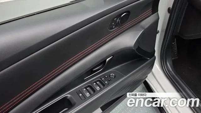 Hyundai AVANTE 2025 — фото 17