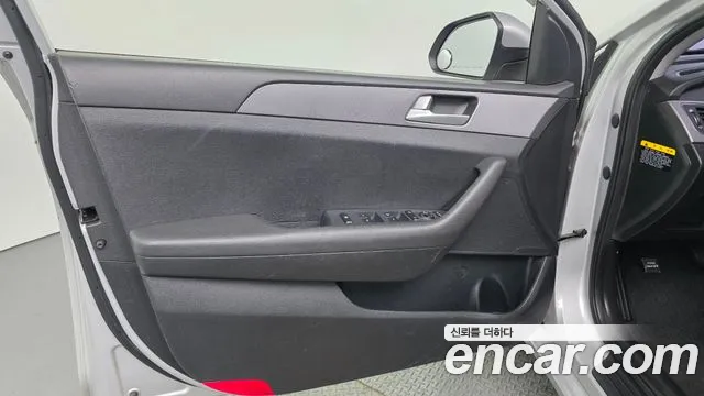 Hyundai Sonata 2016 — фото 14