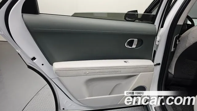 Hyundai Ioniq5 2022 — фото 15