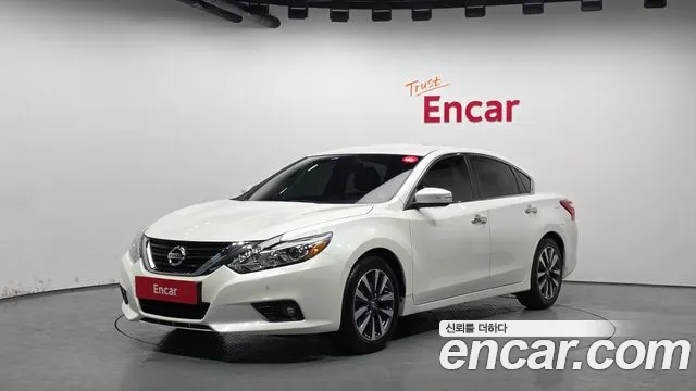 Nissan Altima 2017 — фото 1