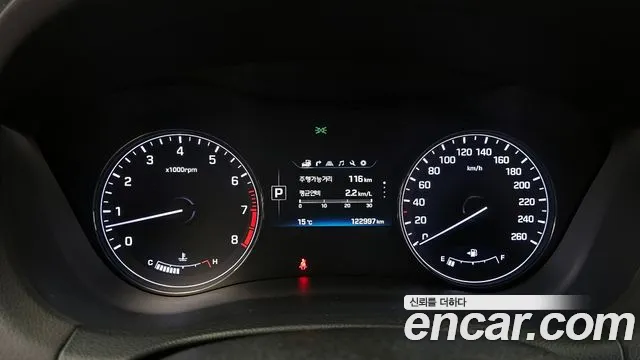 Hyundai Genesis 2016 — фото 11