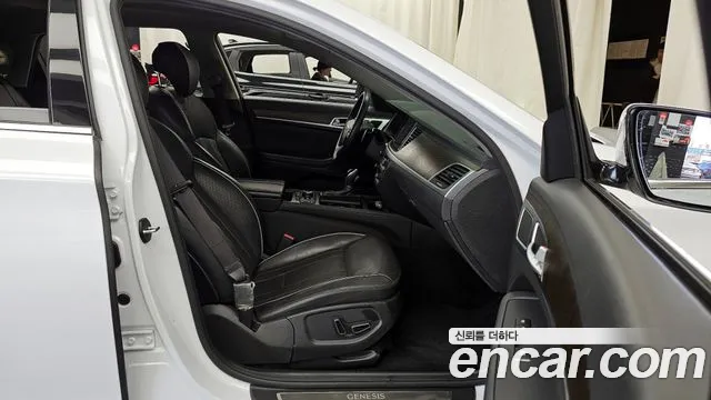 Hyundai Genesis 2016 — фото 17