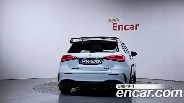 Mercedes-Benz A-Class 2021 — фото 3