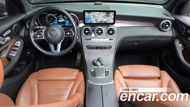 Mercedes-Benz GLC-Class 2023 — фото 10