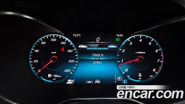 Mercedes-Benz GLC-Class 2023 — фото 11