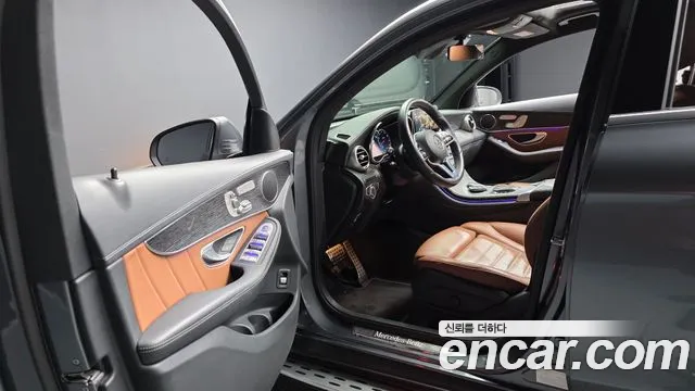 Mercedes-Benz GLC-Class 2023 — фото 13