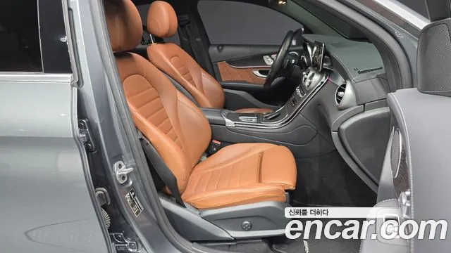 Mercedes-Benz GLC-Class 2023 — фото 17