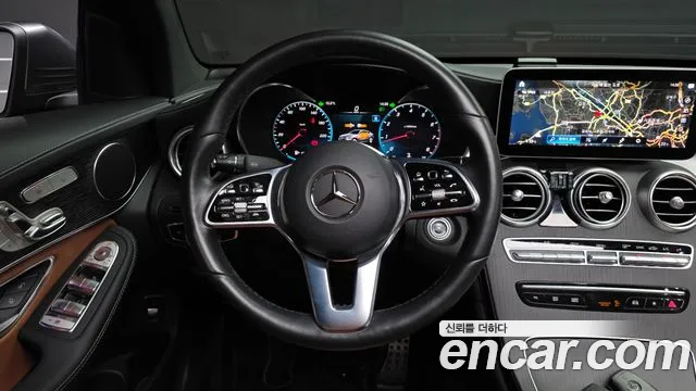 Mercedes-Benz GLC-Class 2023 — фото 19