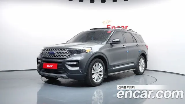 Ford Explorer 2020 — фото 1