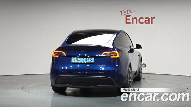 Tesla Model Y 2021 — фото 4