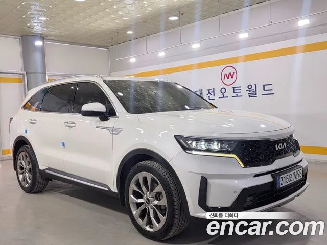 Kia Sorento 2022 — фото 1