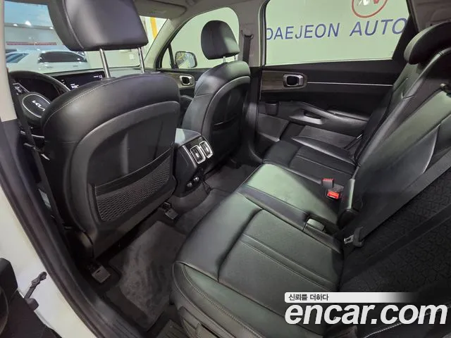Kia Sorento 2022 — фото 10