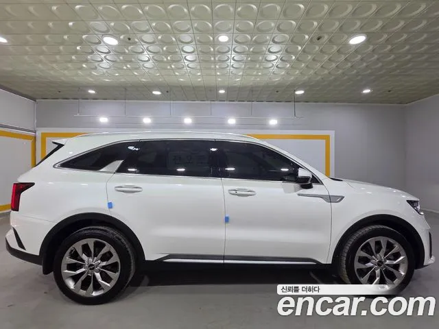 Kia Sorento 2022 — фото 18