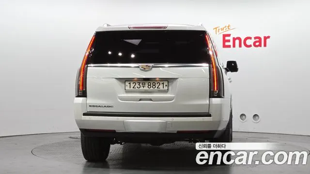 Cadillac Escalade 2020 — фото 4