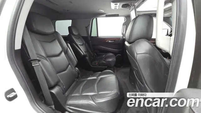 Cadillac Escalade 2020 — фото 18