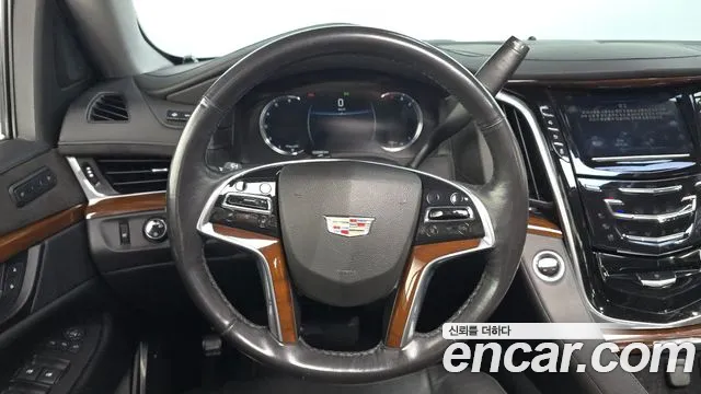 Cadillac Escalade 2020 — фото 19