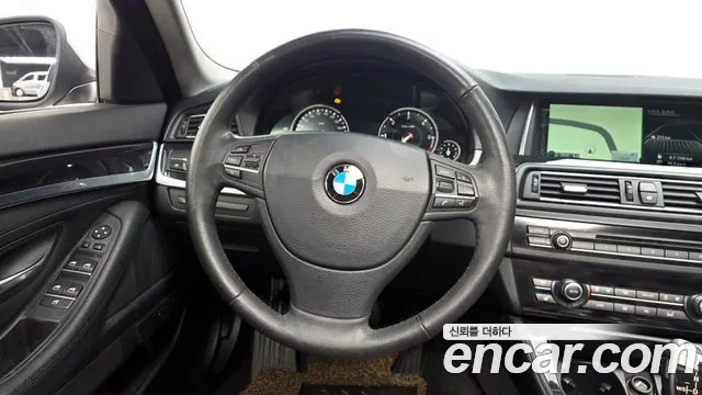 BMW 5-Series 2014 — фото 12
