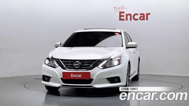 Nissan Altima 2017 — фото 3