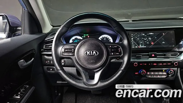 Kia Niro 2020 — фото 13