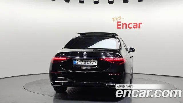 Mercedes-Benz S-Class 2023 — фото 4