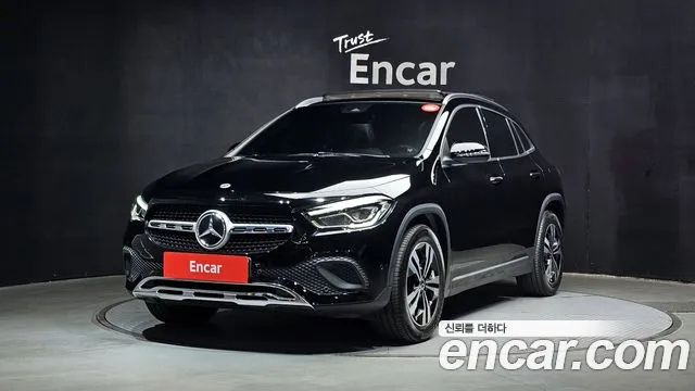 Mercedes-Benz GLA-класс