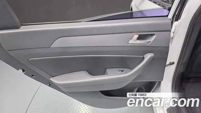 Hyundai Sonata 2018 — фото 15
