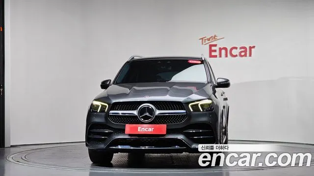 Mercedes-Benz GLE-Class 2019 — фото 2
