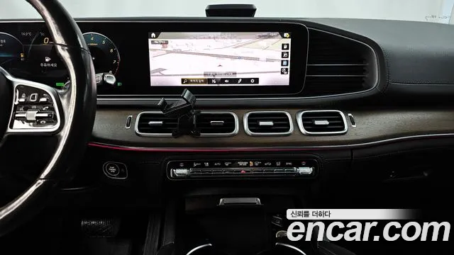 Mercedes-Benz GLE-Class 2019 — фото 19