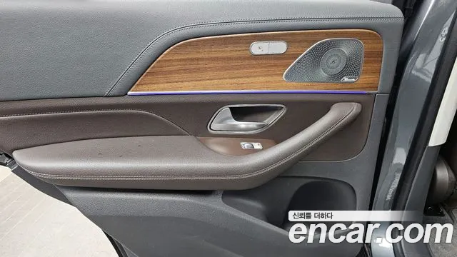 Mercedes-Benz GLE-Class 2019 — фото 14