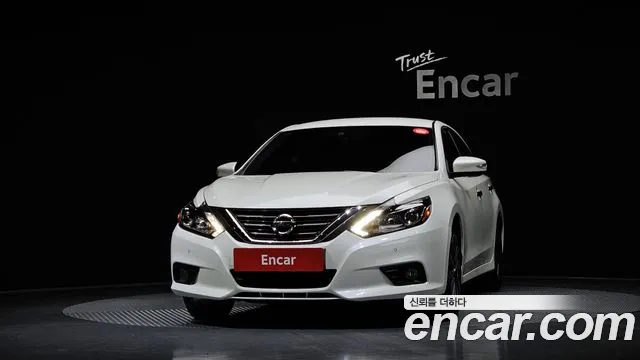 Nissan Altima 2017 — фото 3