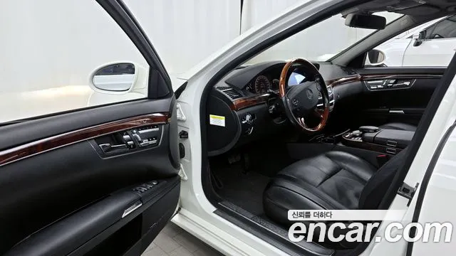 Mercedes-Benz S-Class 2008 — фото 10