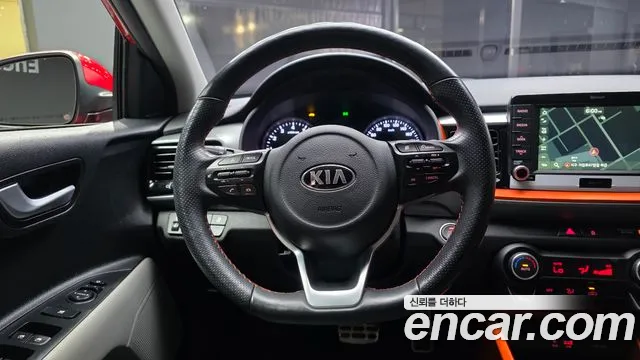 Kia Stonic 2019 — фото 13