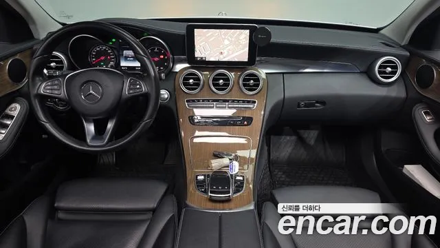 Mercedes-Benz C-Class 2016 — фото 9