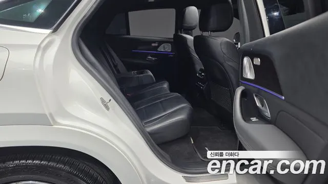 Mercedes-Benz GLE-Class 2021 — фото 17