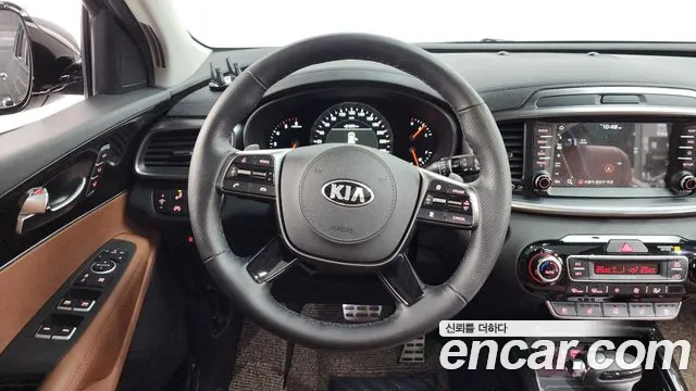 Kia Sorento 2018 — фото 18