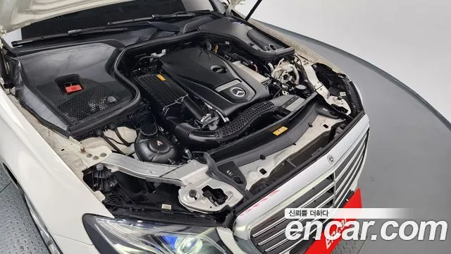 Mercedes-Benz E-Class 2019 — фото 6